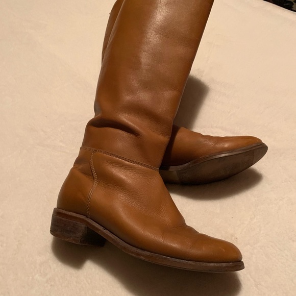 Leather boots - Picture 3 of 5